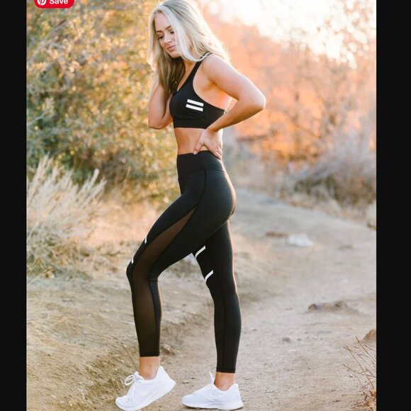 ZYIA Active Light N Tight LNT Reflective Stripe Mesh Panel 7/8 Black Leggings - Picture 6 of 7